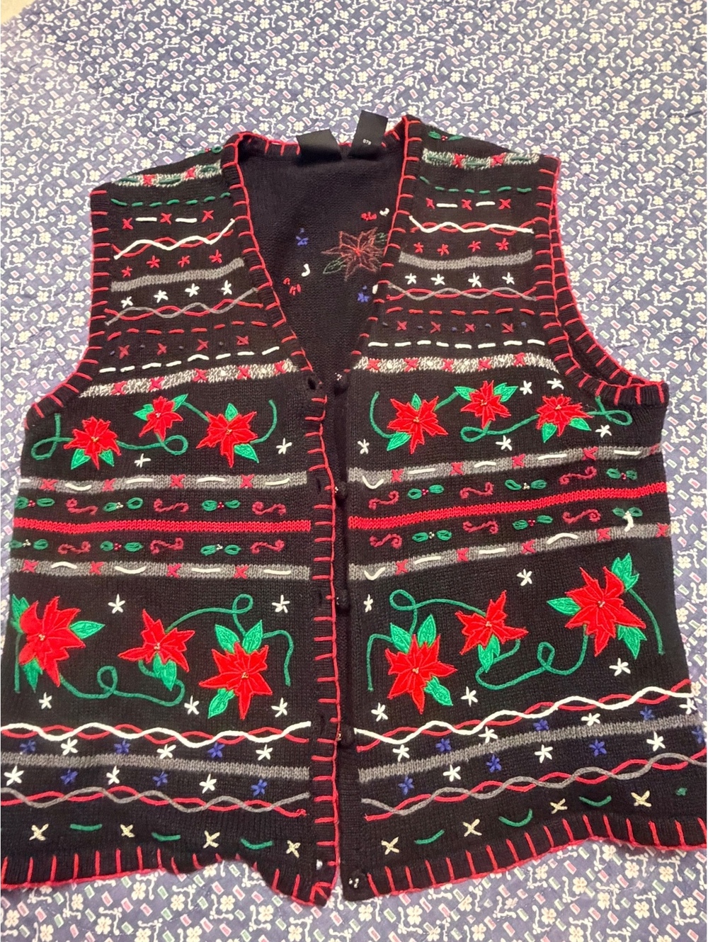 Vintage Erika Christmas Poinsettia Knit Button Up Vest Size XL